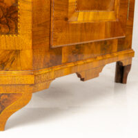 Edelholzschrank – Bild 5