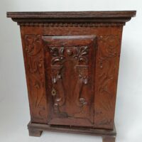 Kleiner Barock Schrank