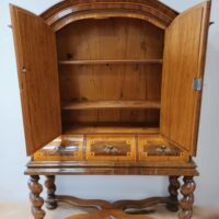 Geschirrschrank – Bild 2