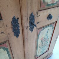 Wunderschöner Bauernschrank – Bild 5