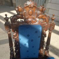Royalblauer Armsessel und 6 Stühle – Bild 3