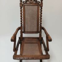 Besonderer Sessel Neorenaissance Nussbaum – Bild 2