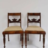 2 Antike Biedermeier Stühle mit geschwungener Schulterlehne