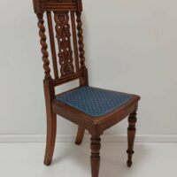 Antike Gründerzeit Stühle mit blauem Stoffbezug