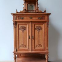 Antiker Jugendstil Vertiko