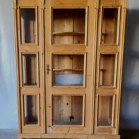 Gründerzeit Vitrine