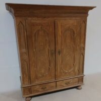 Stilvoller Barock Schrank – Bild 2