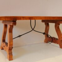 Esstisch im Barockstil