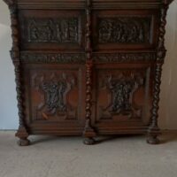 Seltener Renaissance Schrank