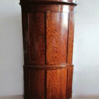 Antiker Biedermeier Eckschrank