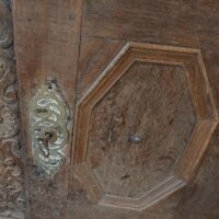 Antiker Barock Wandschrank – Bild 4