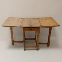 Barock Klapptisch