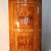 Biedermeier Eckschrank Kirschbaum