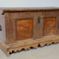 Runddeckeltruhe Rokoko Eiche massiv – Bild 2
