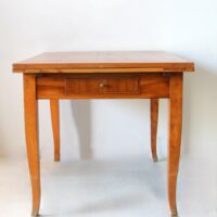 Biedermeier Esstisch ausziehbar