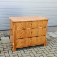 Spätbiedermeier Kommode aus geflammter Birke – Bild 4