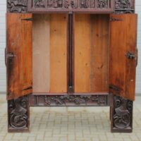 Renaissance Stollenschrank – Bild 3