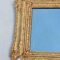 Spiegel mit goldfarbenem Stuckrahmen – Bild 4