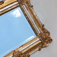 Quadratischer Spiegel mit zweifarbigem Stuckrahmen – Bild 6