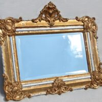 Quadratischer Spiegel mit zweifarbigem Stuckrahmen – Bild 8